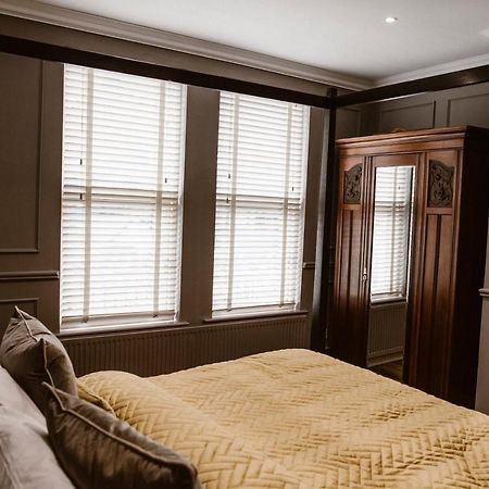 Kilmore Guesthouse Килкенни Экстерьер фото